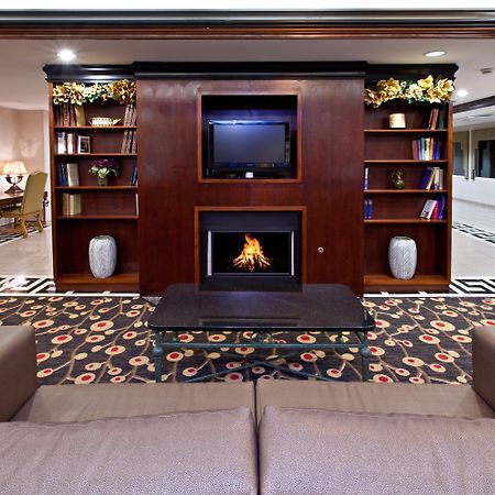 Holiday Inn Express Hotel & Suites Greenwood Interno foto