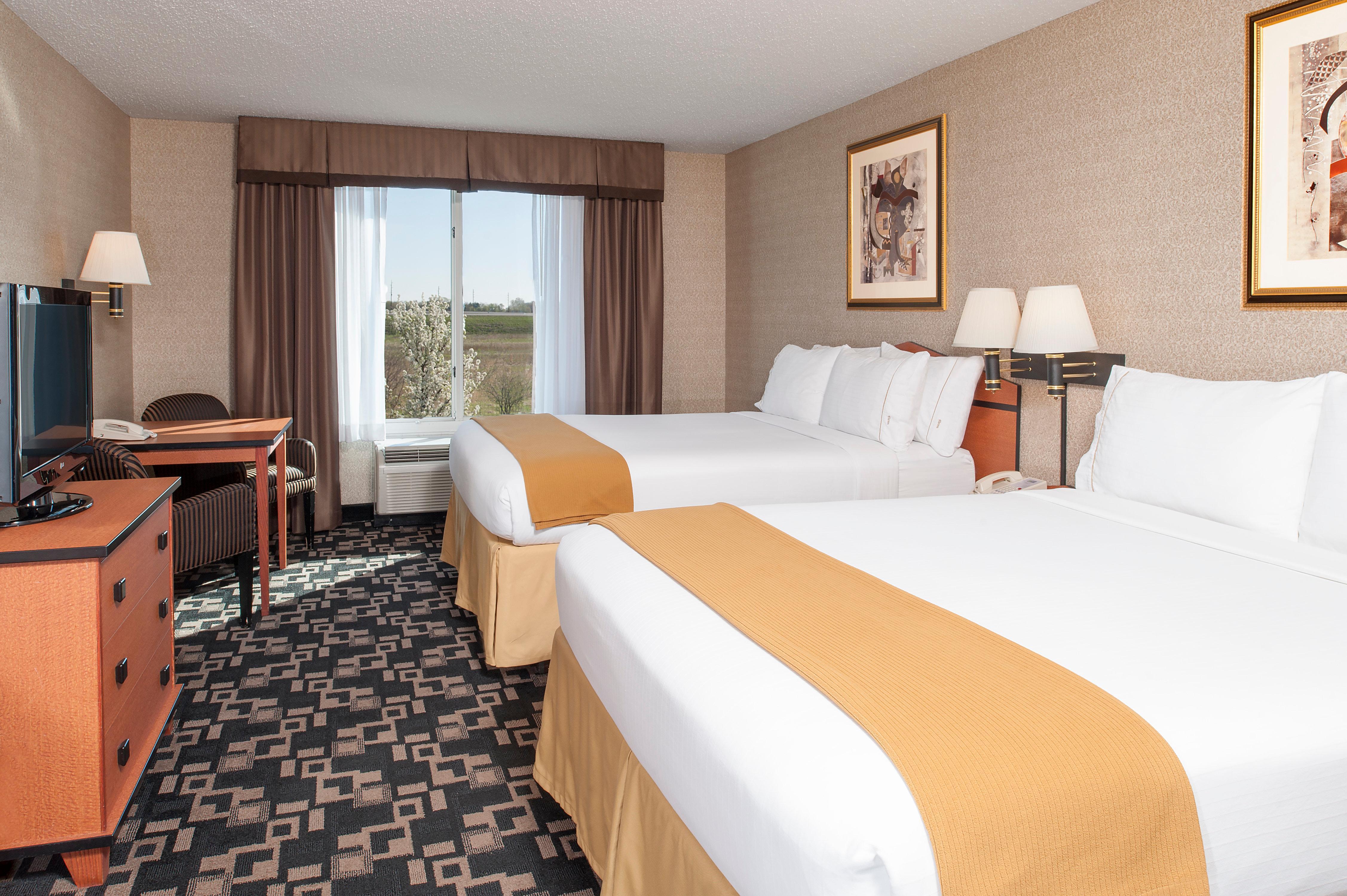 Holiday Inn Express Hotel & Suites Greenwood Esterno foto