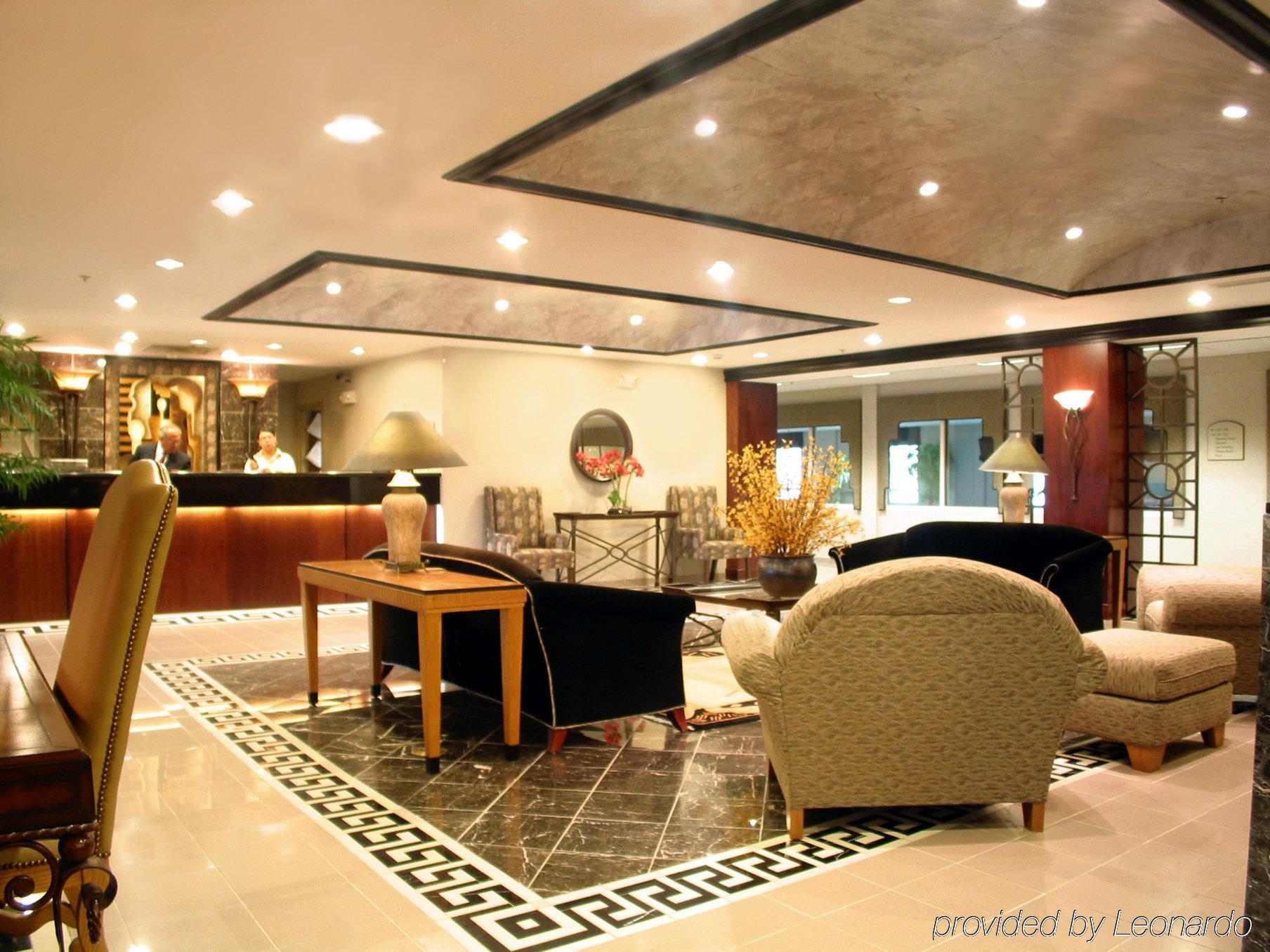 Holiday Inn Express Hotel & Suites Greenwood Interno foto